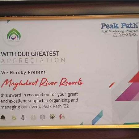 Meghdoot River Resort Kochi Екстер'єр фото